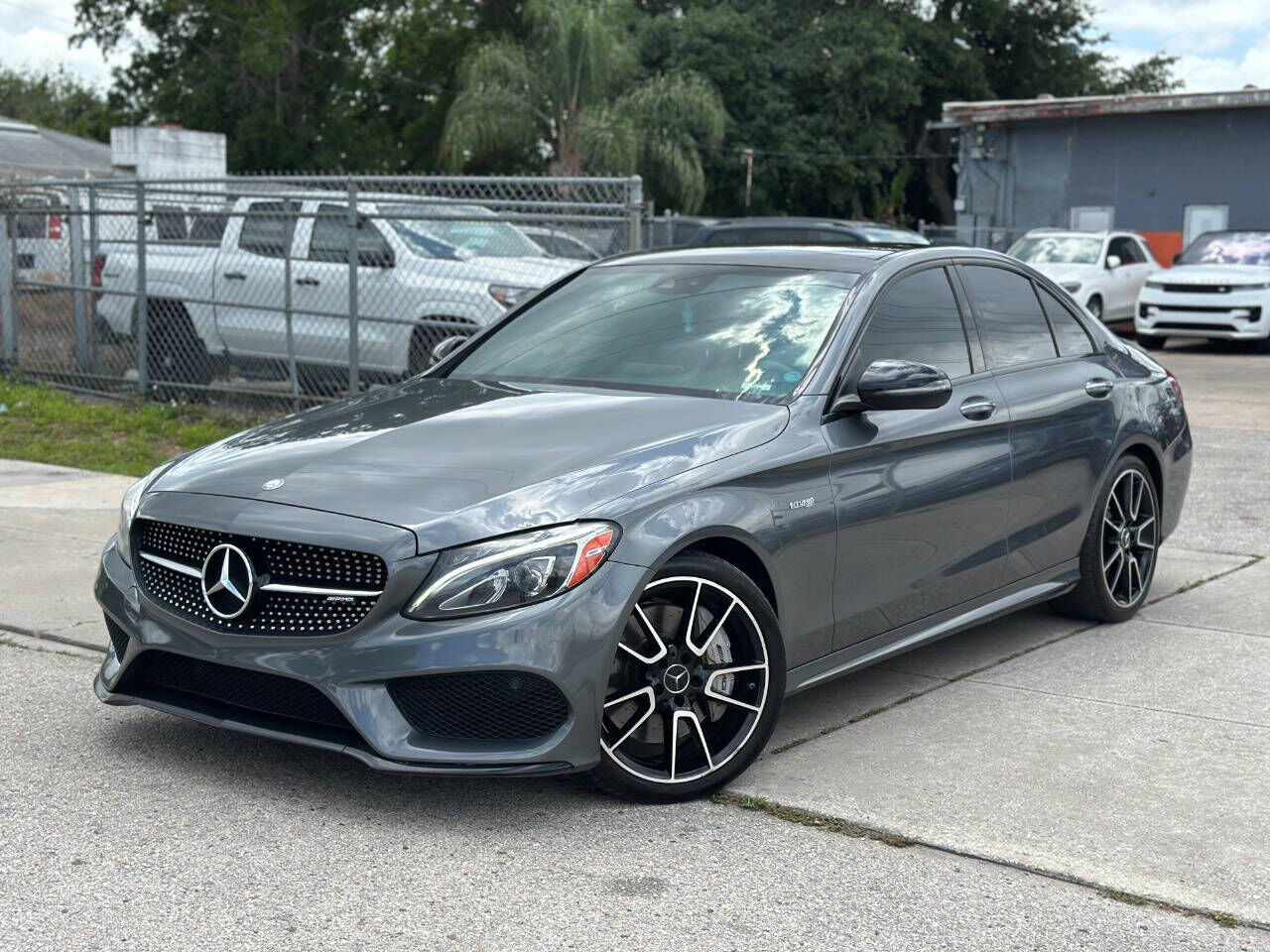 2017 MERCEDES-BENZ C-Class