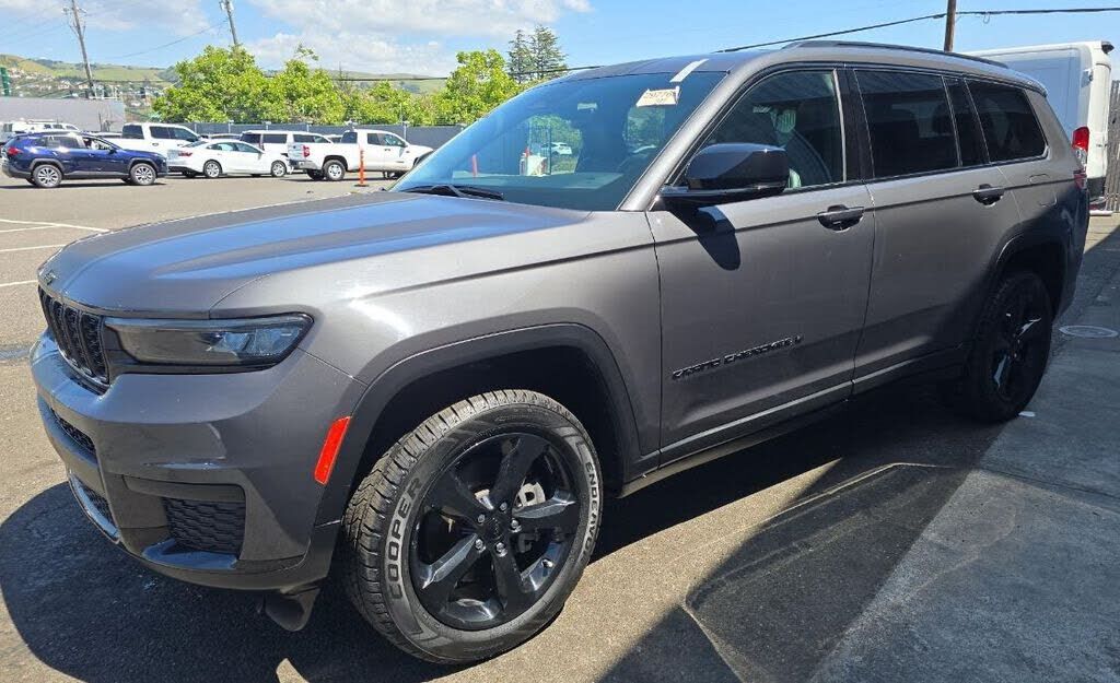 2023 JEEP Grand Cherokee