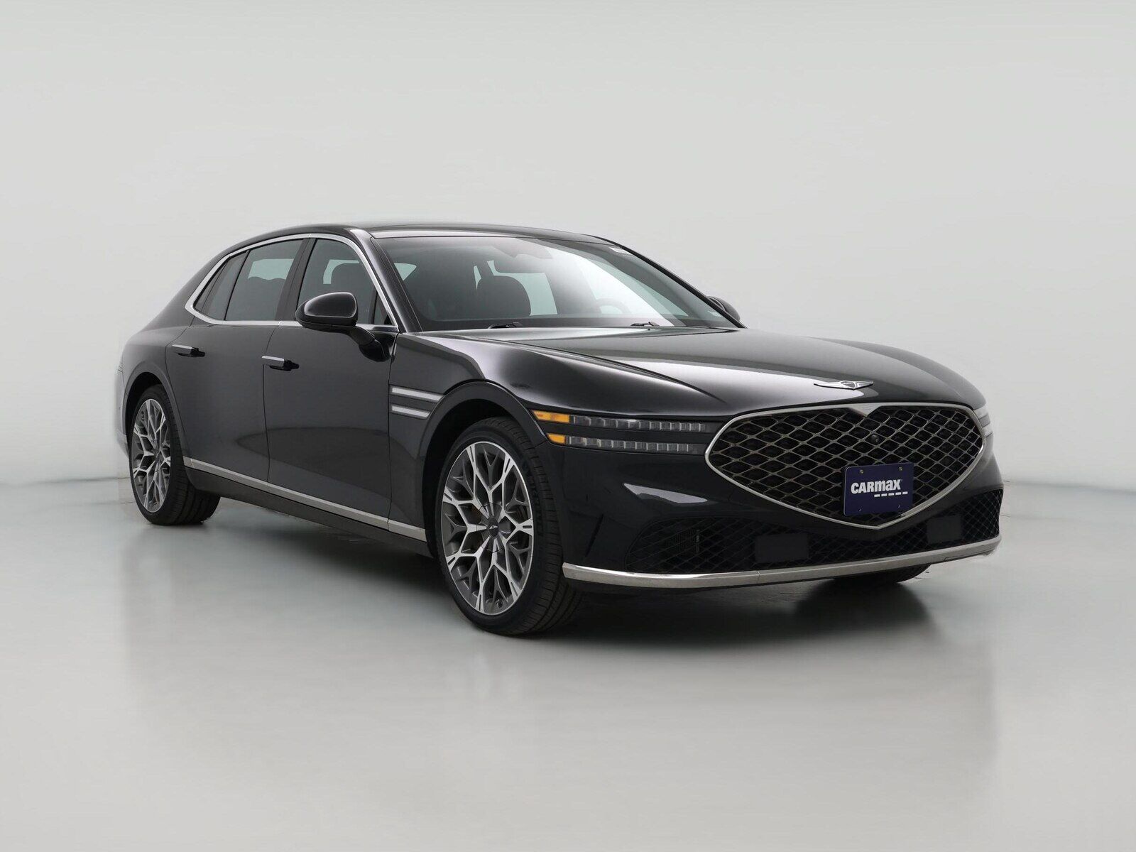 2023 GENESIS G90