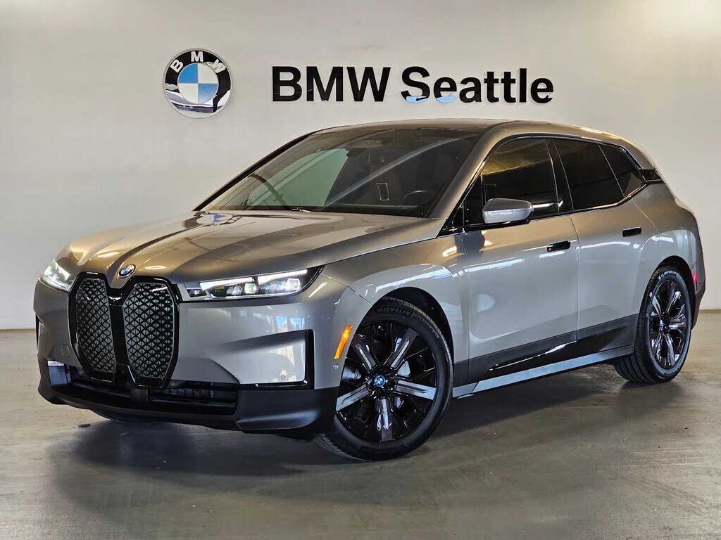 2023 BMW ix