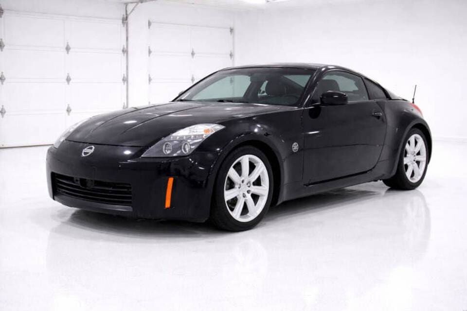 2005 NISSAN 350Z