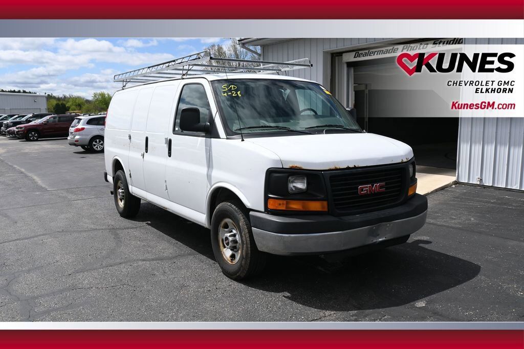 2015 GMC Savana