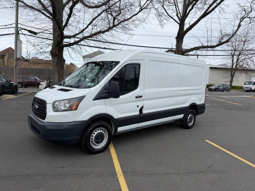 2018 FORD Transit