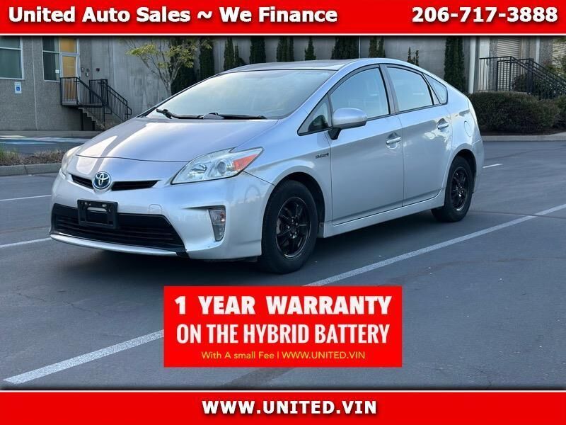 2013 TOYOTA PRIUS
