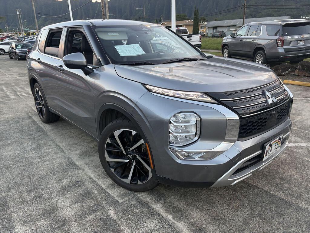 2024 MITSUBISHI Outlander