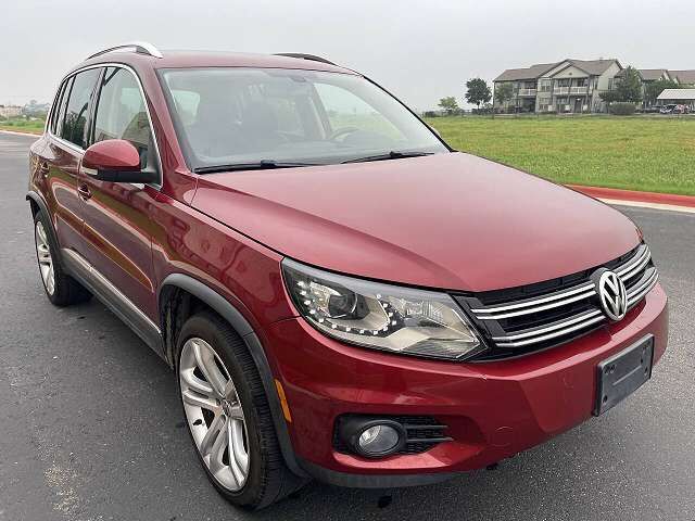 2013 VOLKSWAGEN Tiguan