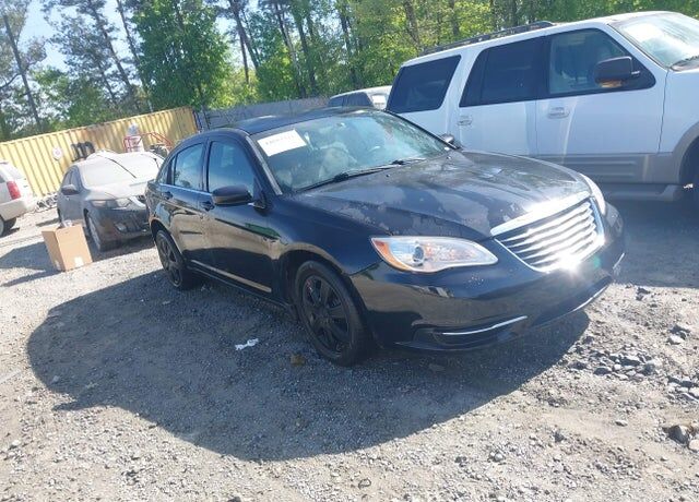 2014 CHRYSLER 200