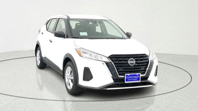 2023 NISSAN Kicks