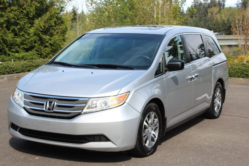 2012 HONDA Odyssey