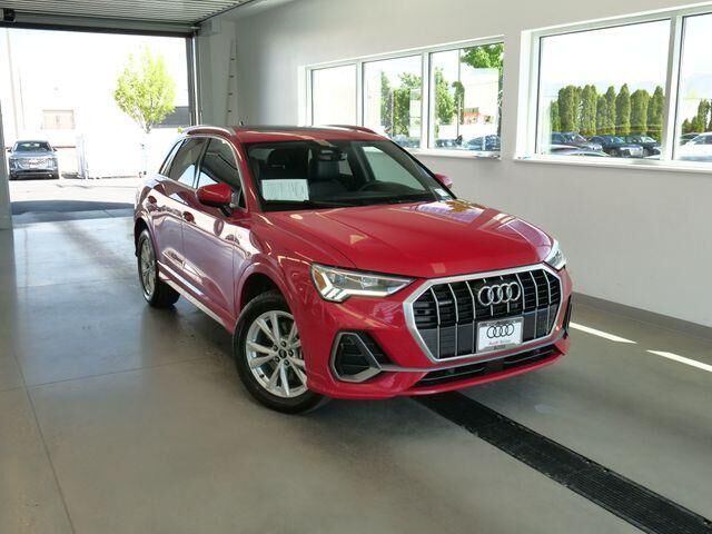 2025 AUDI Q3