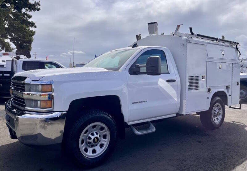 2017 CHEVROLET Silverado