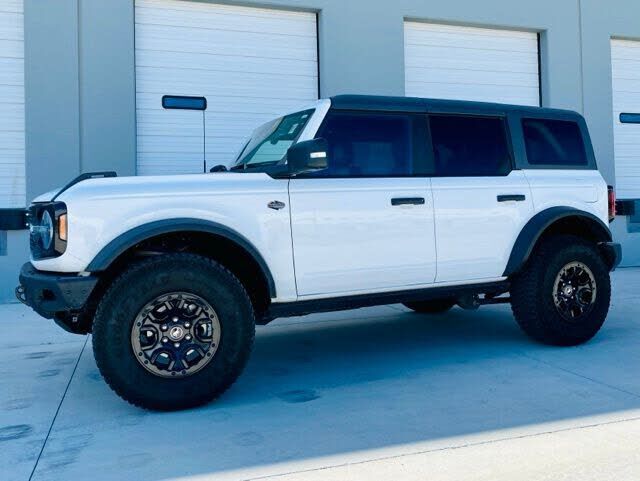 2024 FORD Bronco