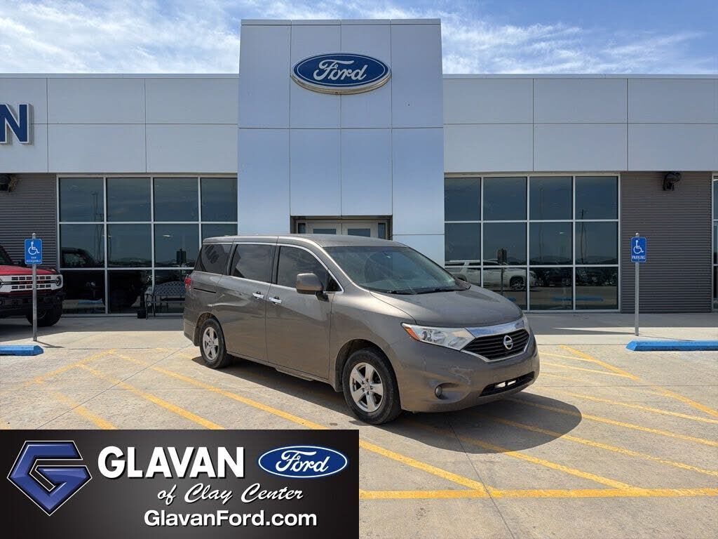 2015 NISSAN Quest