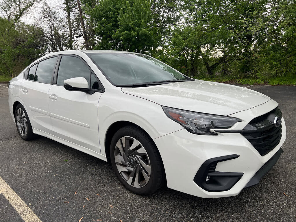 2024 SUBARU Legacy