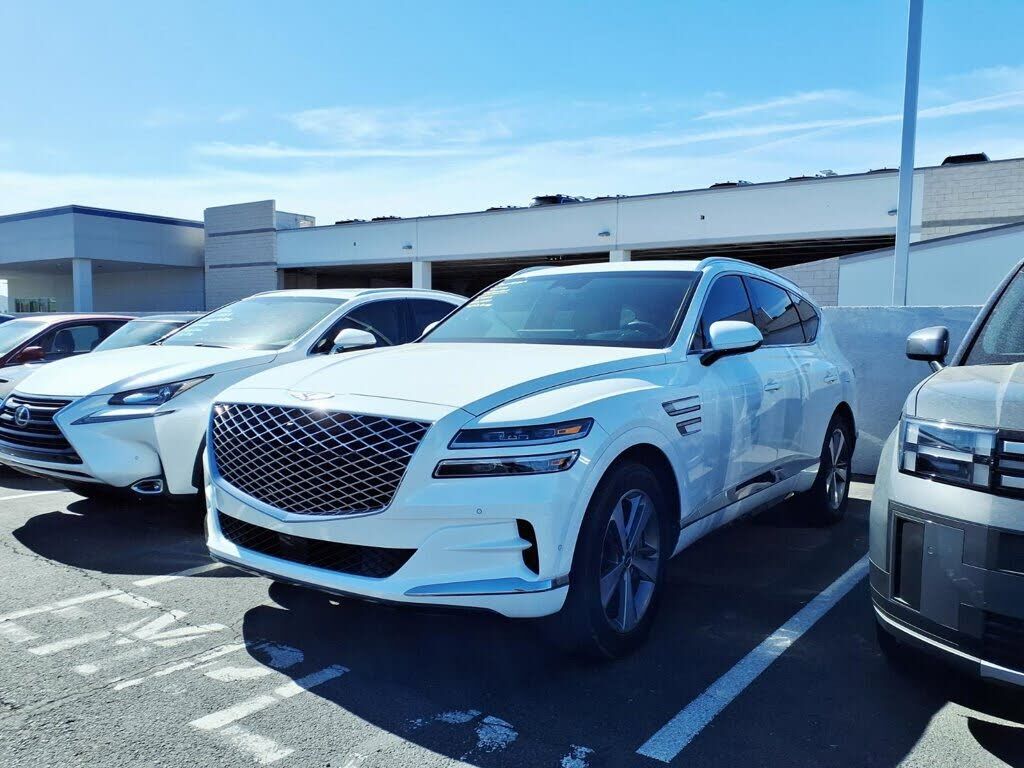2023 GENESIS GV80