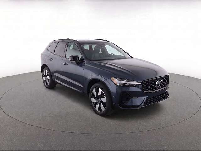 2024 VOLVO XC60