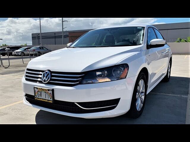2015 VOLKSWAGEN Passat