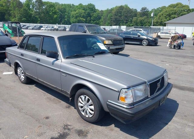1992 VOLVO 240 Series