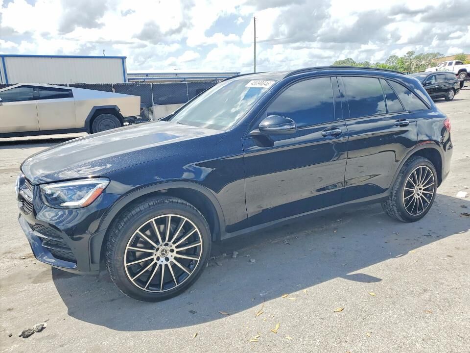 2021 MERCEDES-BENZ GLC-Class