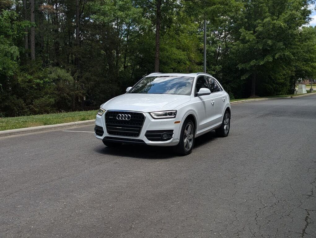 2015 AUDI Q3
