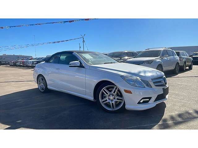 2011 MERCEDES-BENZ E-Class