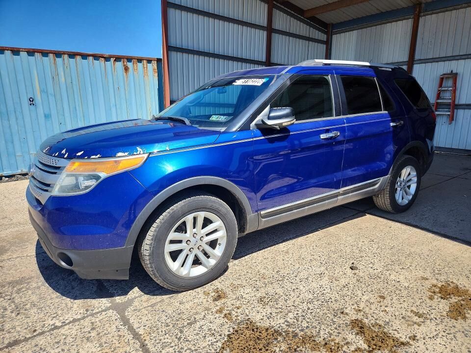 2013 FORD Explorer