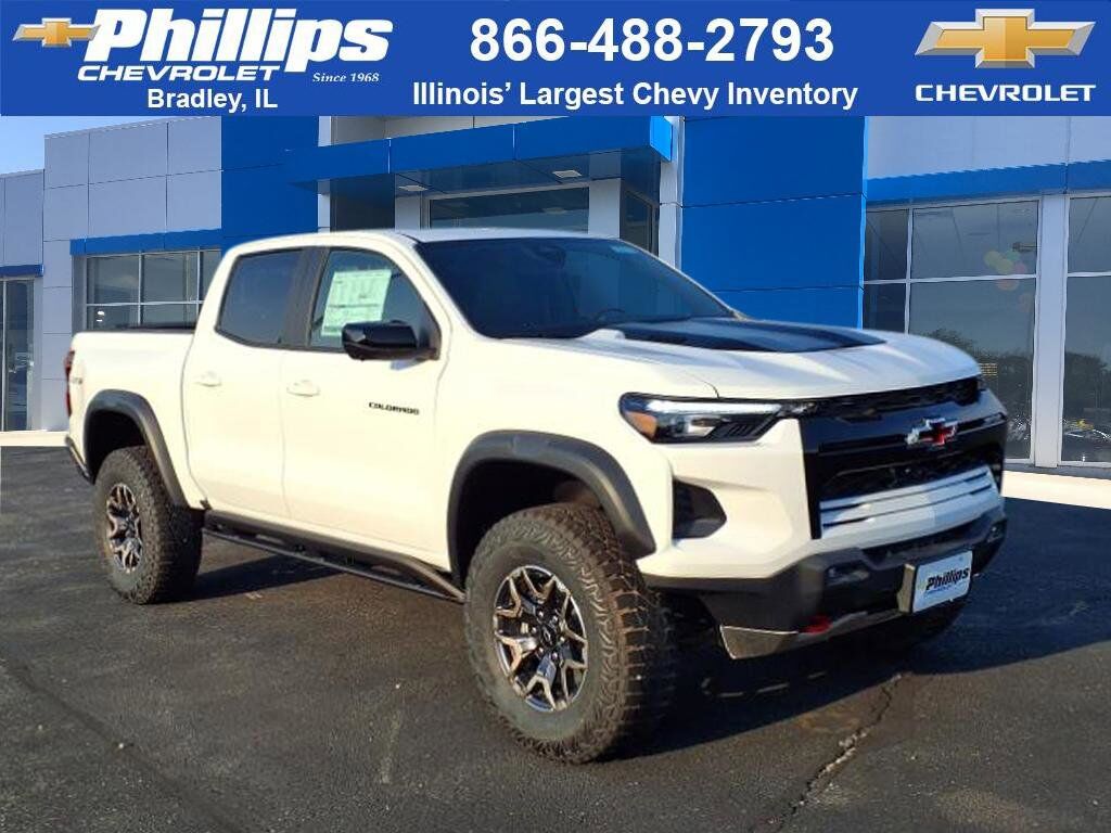 2025 CHEVROLET Colorado