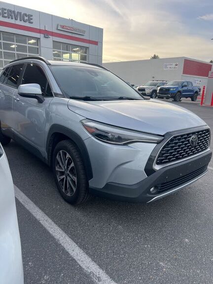 2022 TOYOTA COROLLA