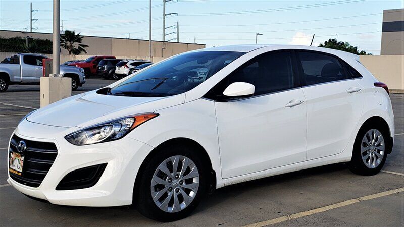 2016 HYUNDAI Elantra