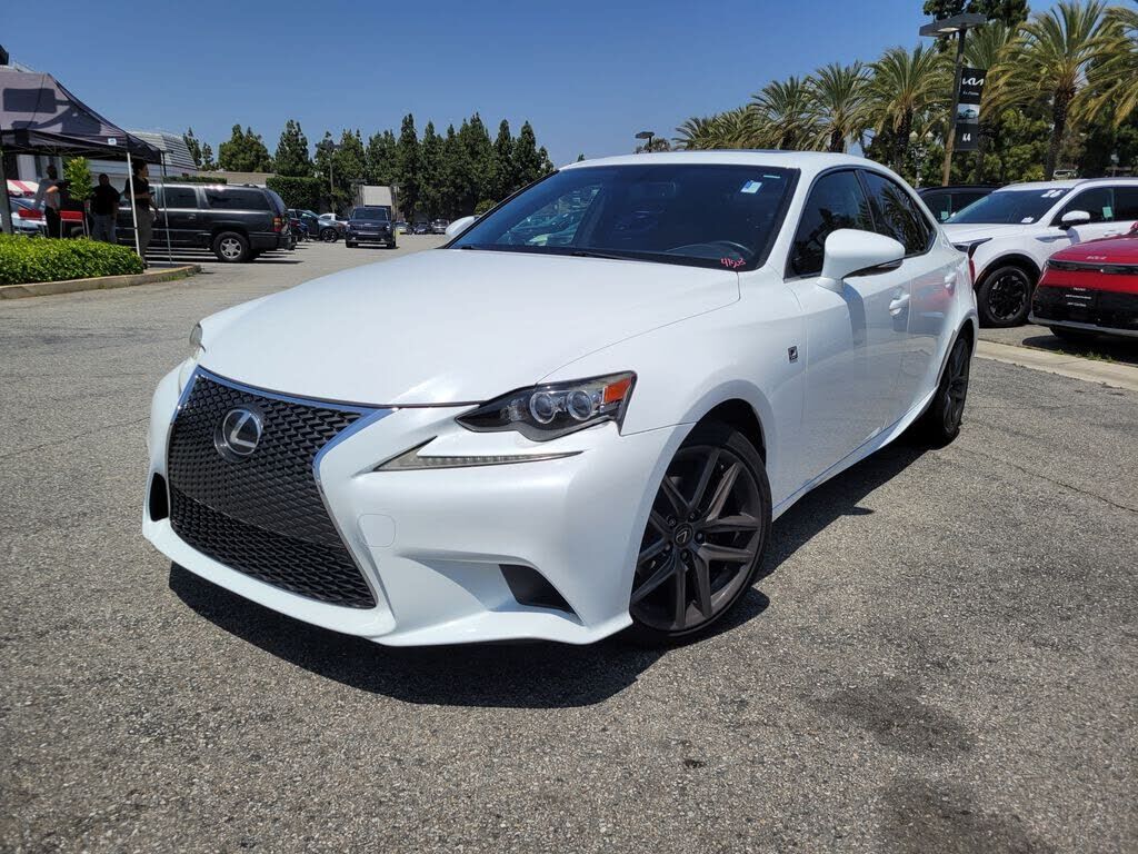 2015 LEXUS IS