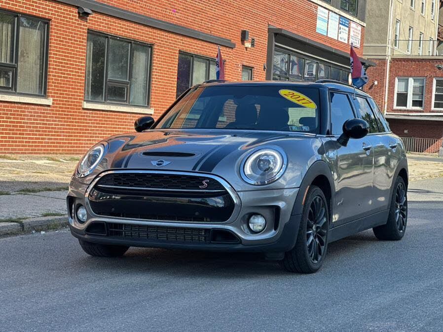 2017 MINI Clubman