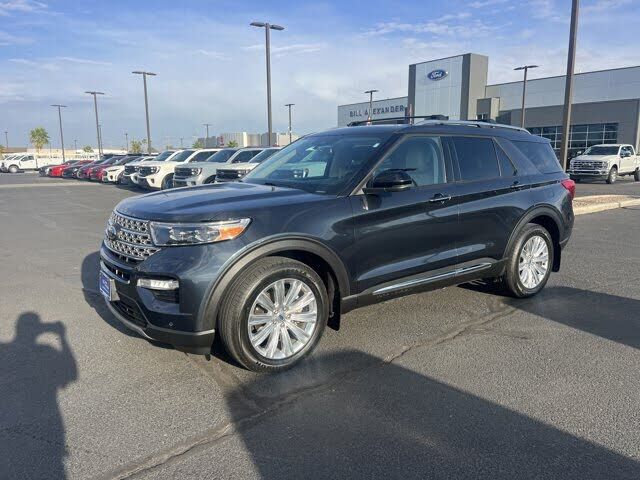2023 FORD Explorer