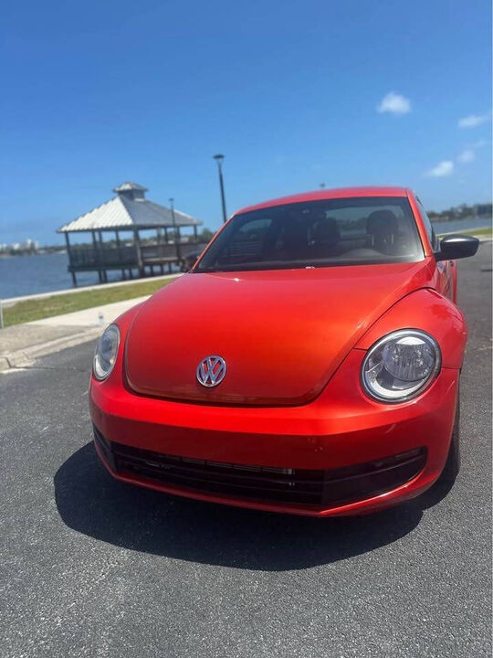 2016 VOLKSWAGEN Beetle