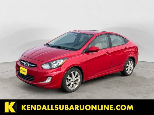 2013 HYUNDAI Accent
