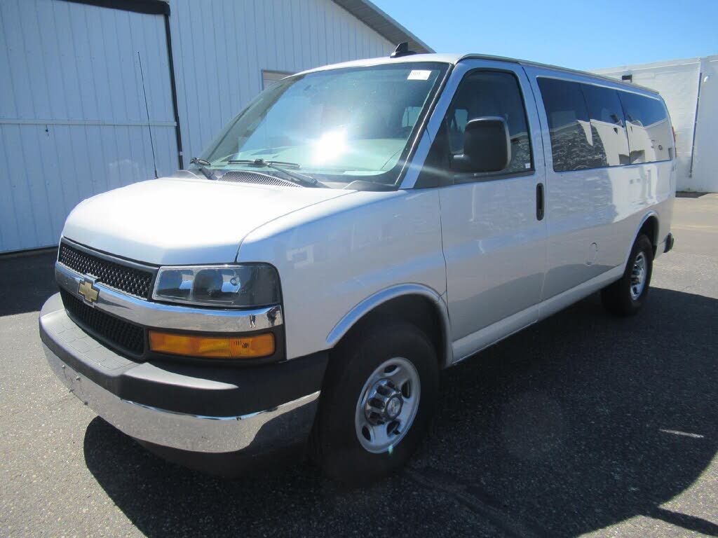 2018 CHEVROLET Express