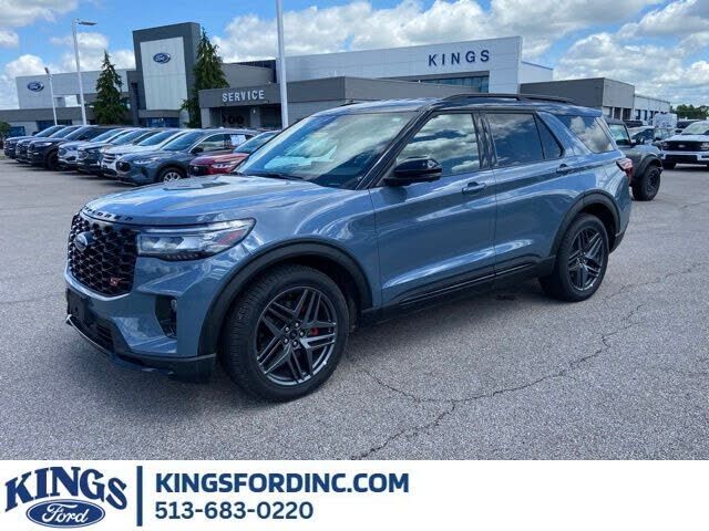 2025 FORD Explorer