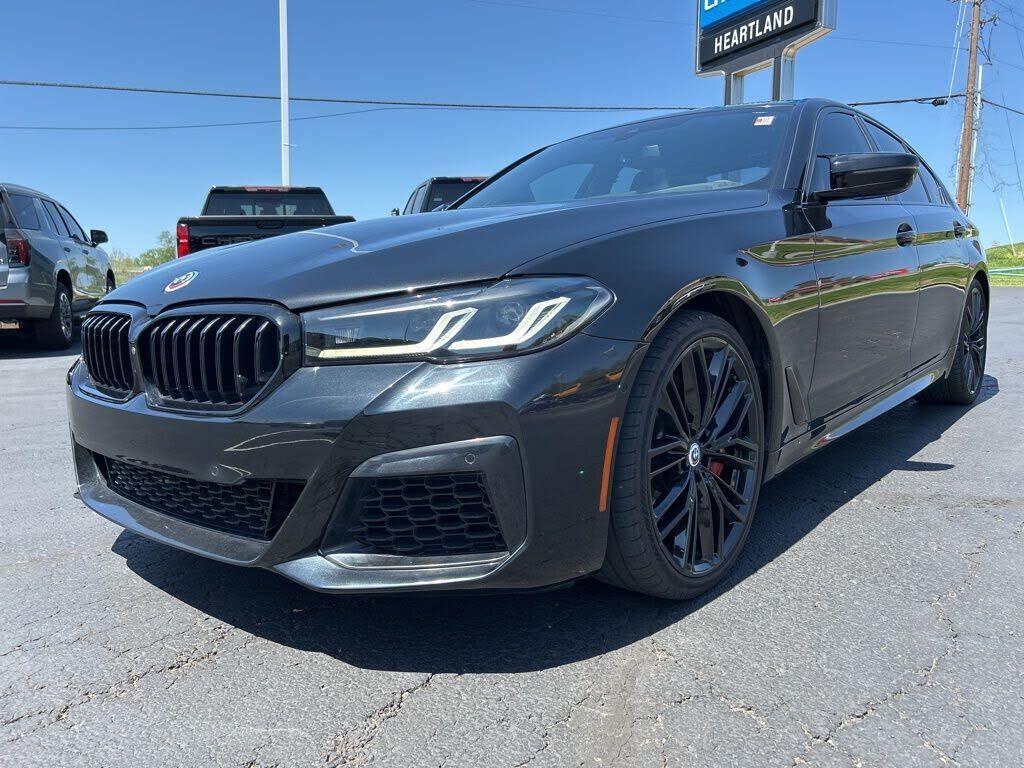 2023 BMW M5