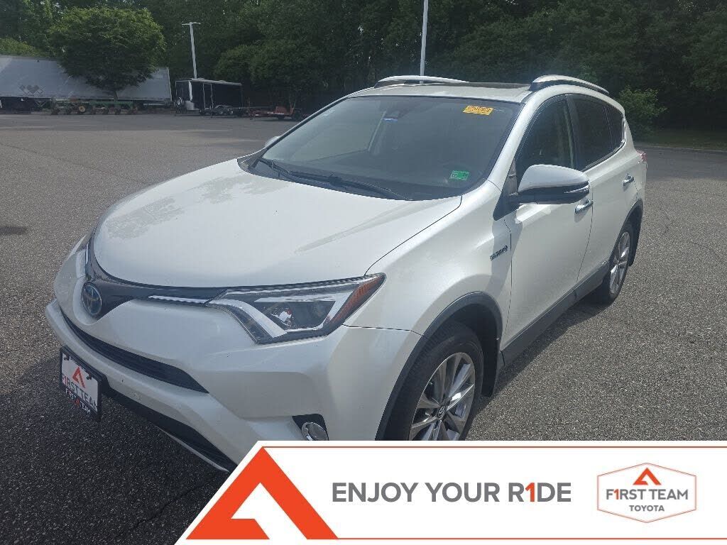 2017 TOYOTA RAV4