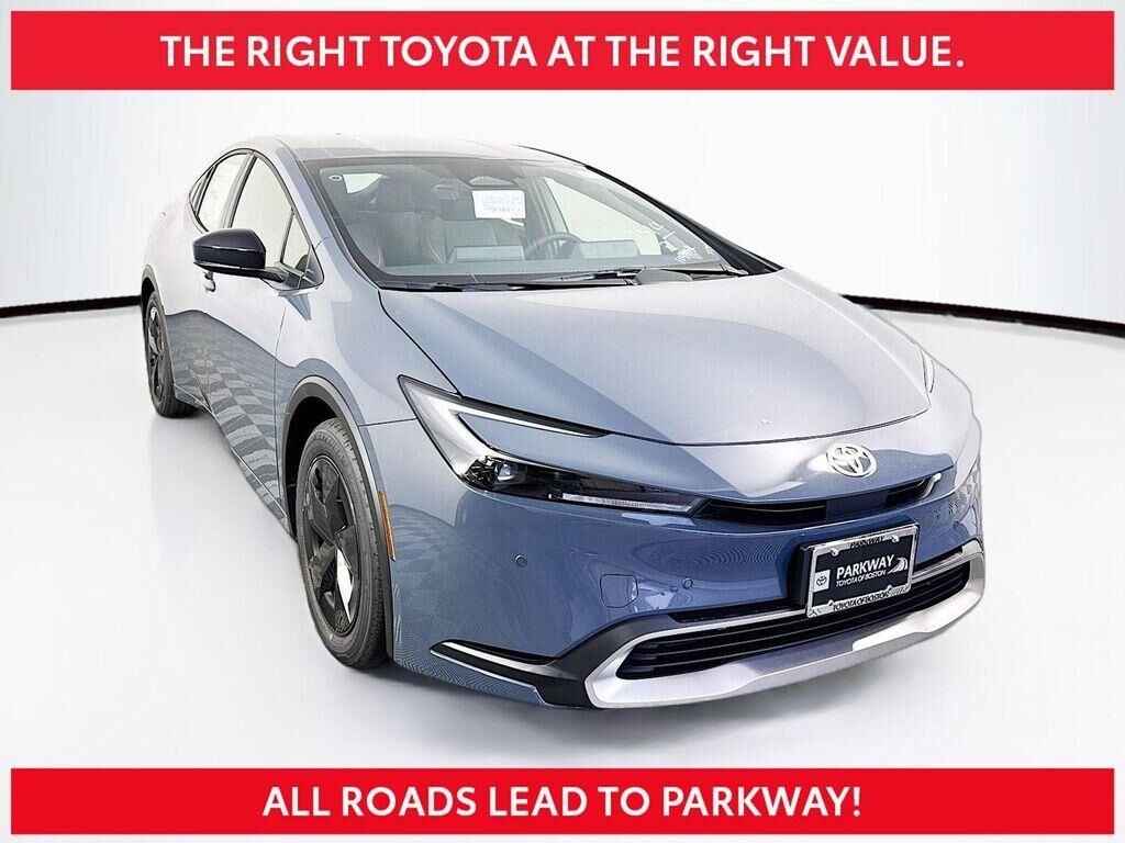 2026 TOYOTA Prius