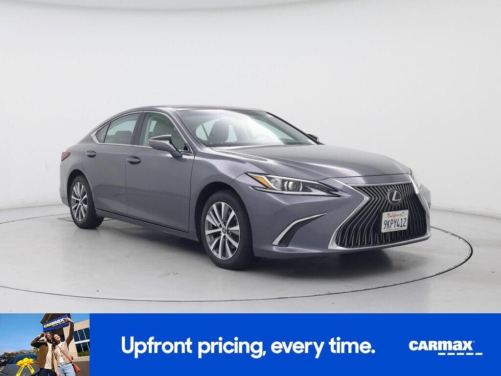2020 LEXUS ES