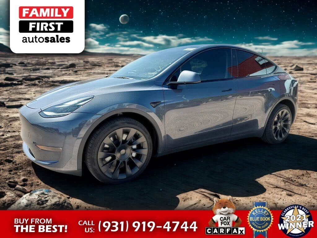 2023 TESLA Model Y