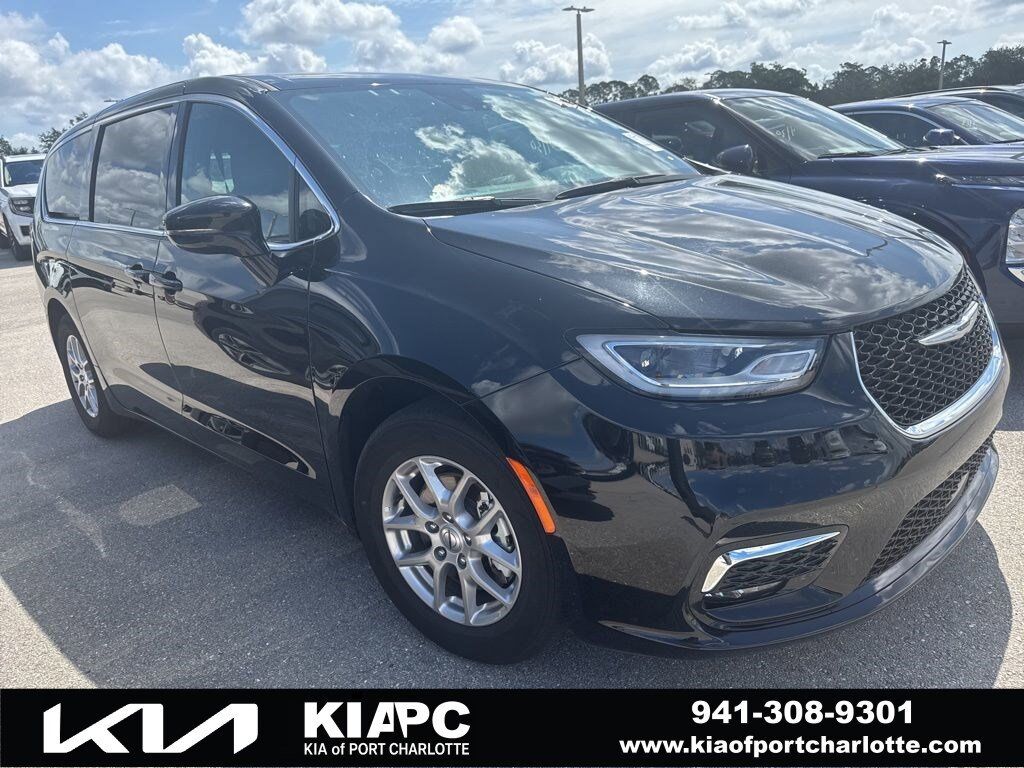 2025 CHRYSLER Pacifica