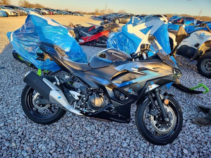2025 KAWASAKI Ninja