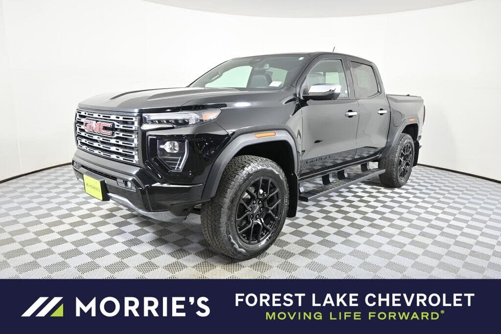 2024 GMC Canyon