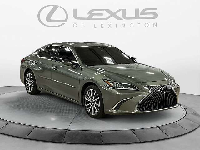 2020 LEXUS ES