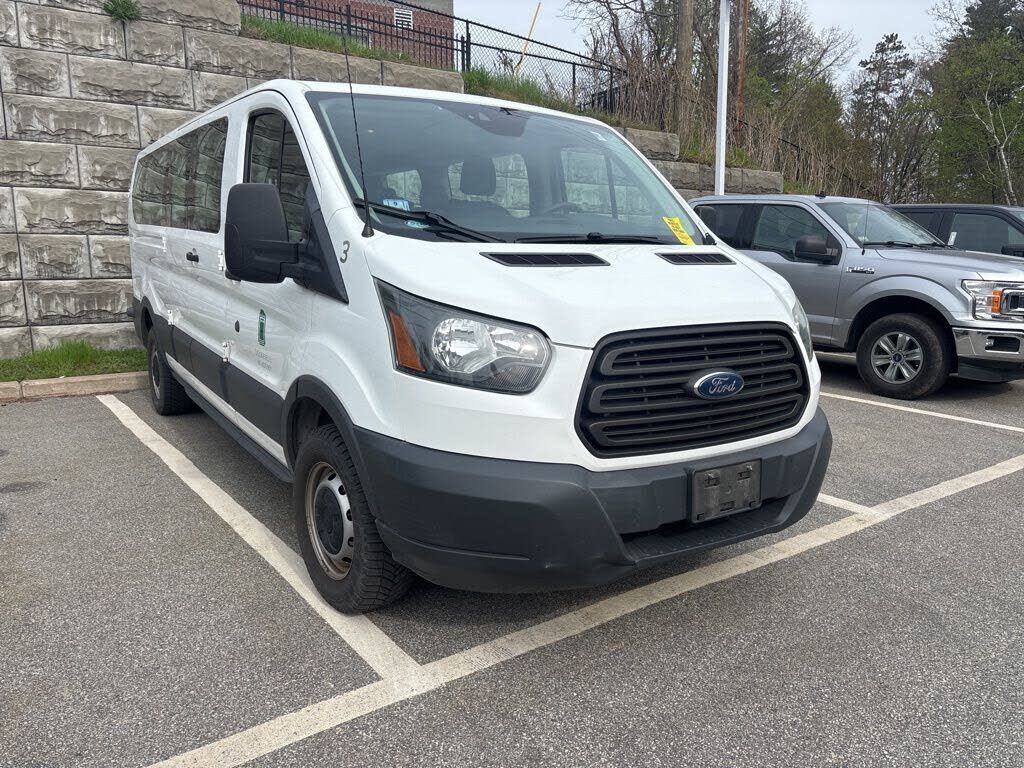 2017 FORD Transit