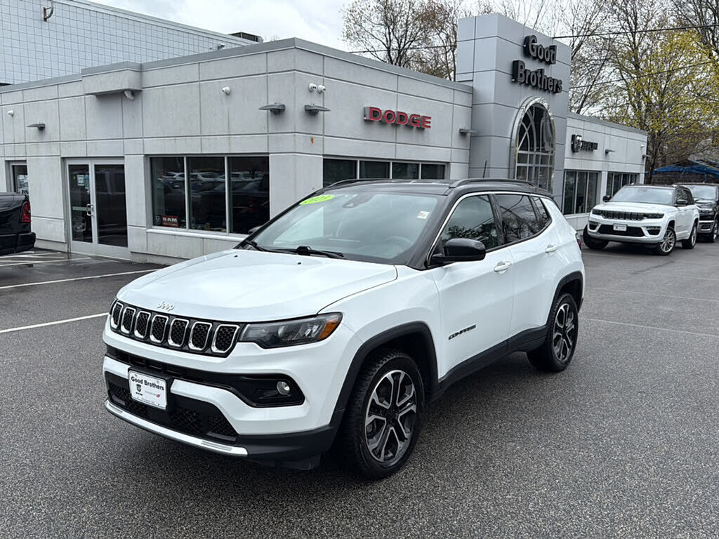2023 JEEP Compass