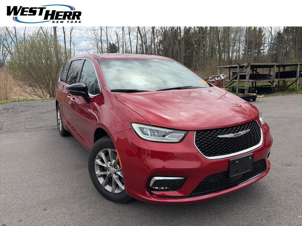 2026 CHRYSLER Pacifica