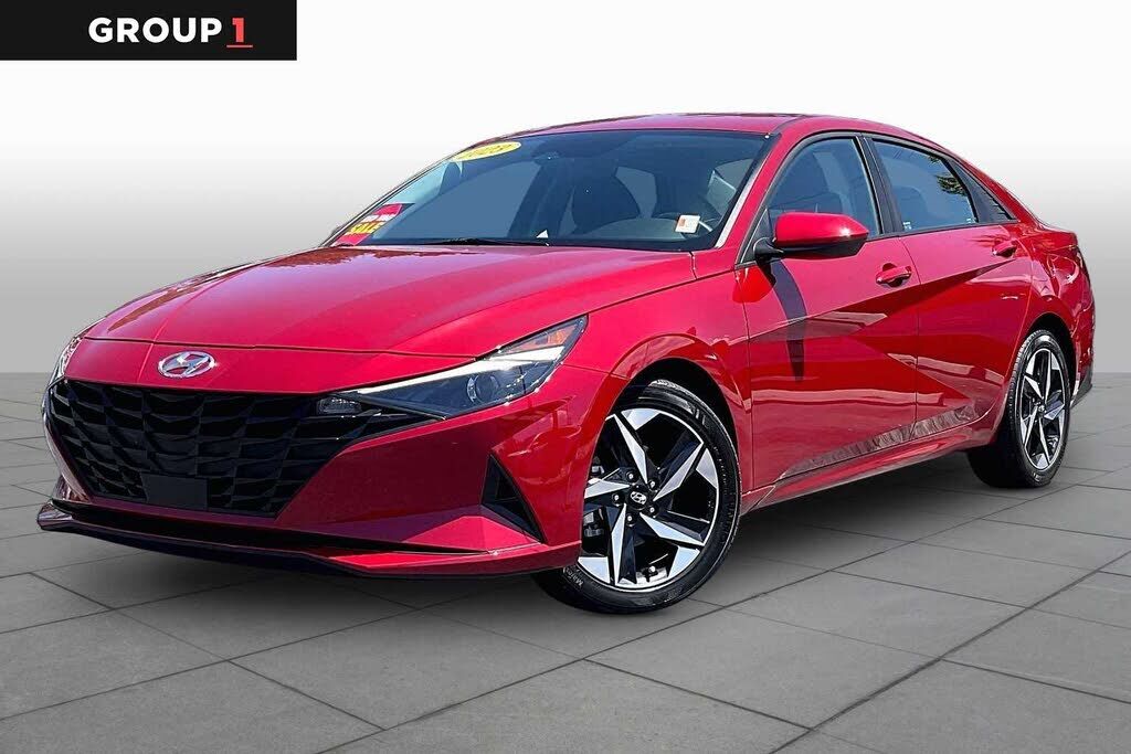 2023 HYUNDAI Elantra