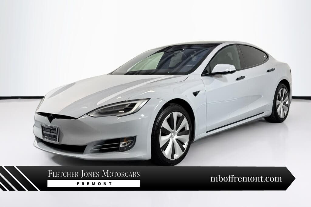 2020 TESLA Model S